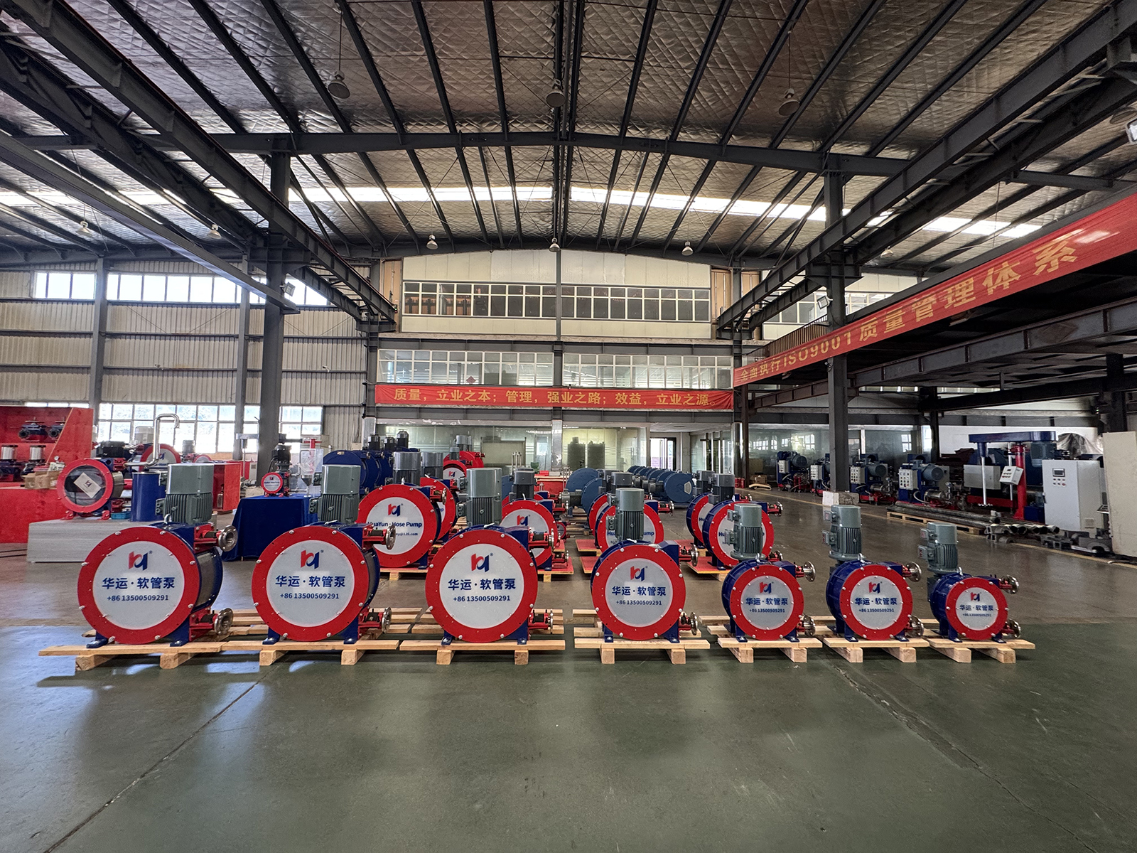 華運(yùn)重載智能軟管泵落地國(guó)內(nèi)大型礦山，賦能高效生產(chǎn)